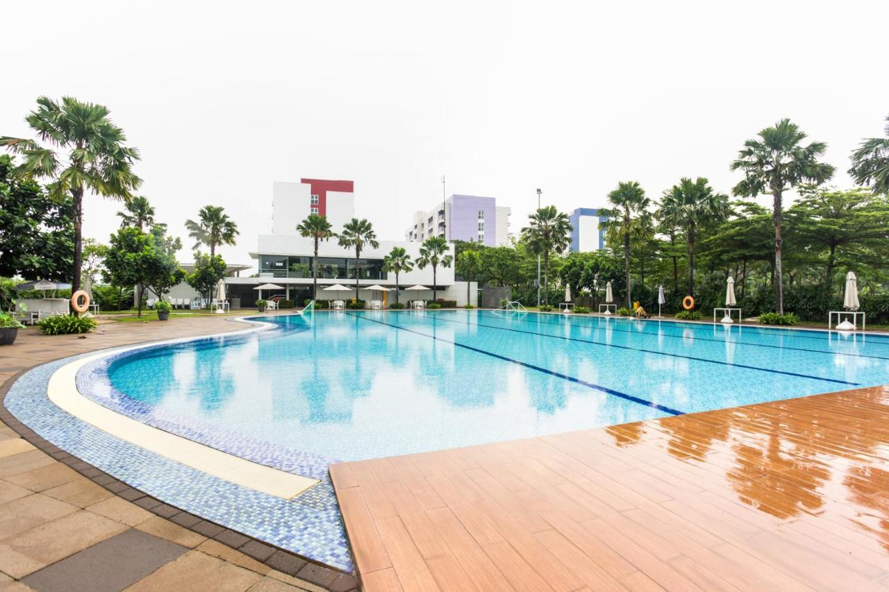 Oyo 3247 Afira Rooms Aeropolis Тангеранг Экстерьер фото