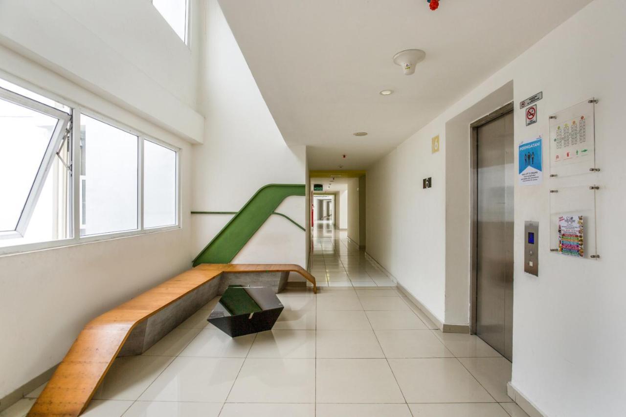Oyo 3247 Afira Rooms Aeropolis Тангеранг Экстерьер фото
